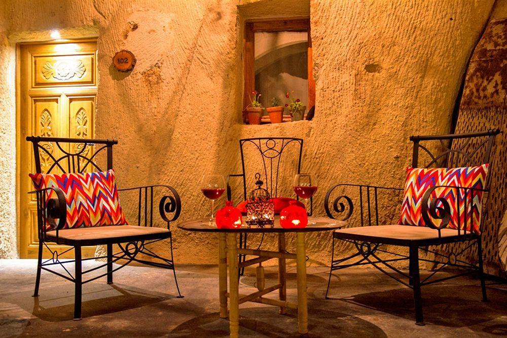 Ortahisar Queen'S Cave Cappadocia מראה חיצוני תמונה