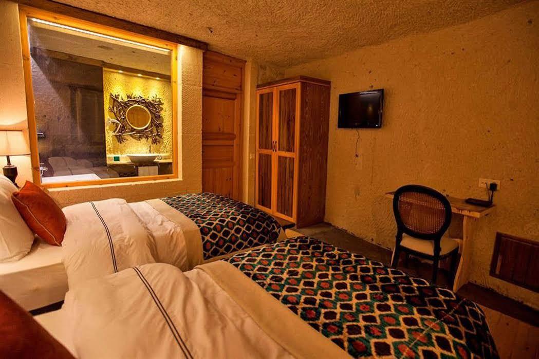 Ortahisar Queen'S Cave Cappadocia מראה חיצוני תמונה